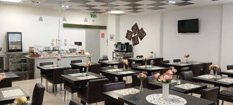 奥维耶多小憩酒店(NAP Oviedo)图片