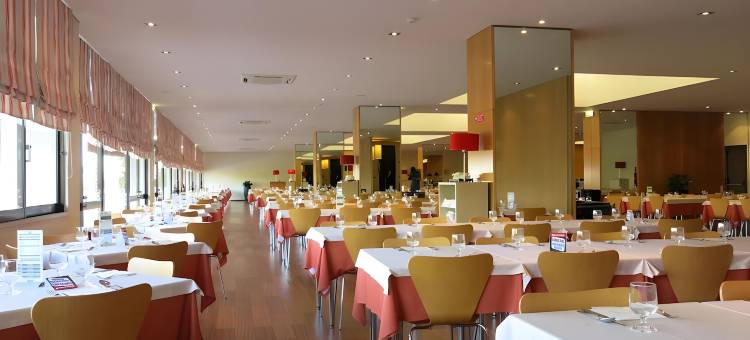 阿尔布费拉因娜酒店(Inatel Albufeira)图片