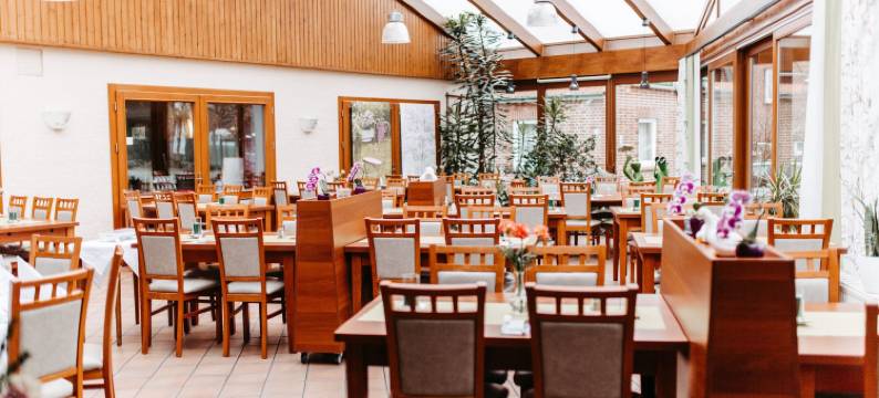 阿克曾祖尔格伦艾克酒店(Akzent Hotel Zur Grünen Eiche)图片