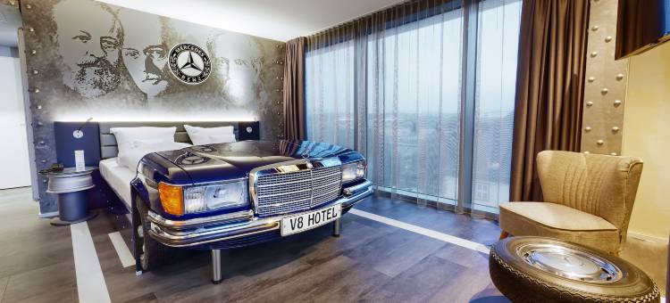 斯图加特摩托世界V8酒店，贝斯特韦斯特至尊精选(V8 Hotel Motorworld Region Stuttgart, BW Premier Collection)图片