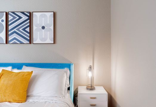 Cozy Oasis with Fast Internet and Modern Kitchen - Charming Retreat Hotel Overview