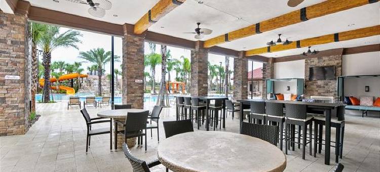 Private Pool and Resort Amenities - Spacious Family Retreat图片