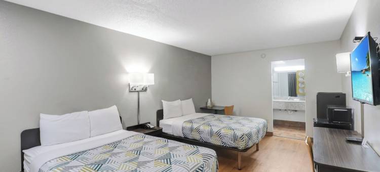 德克萨斯布赖恩 6 号汽车旅馆 - 大学区(Motel 6 Bryan, TX - University Area)图片