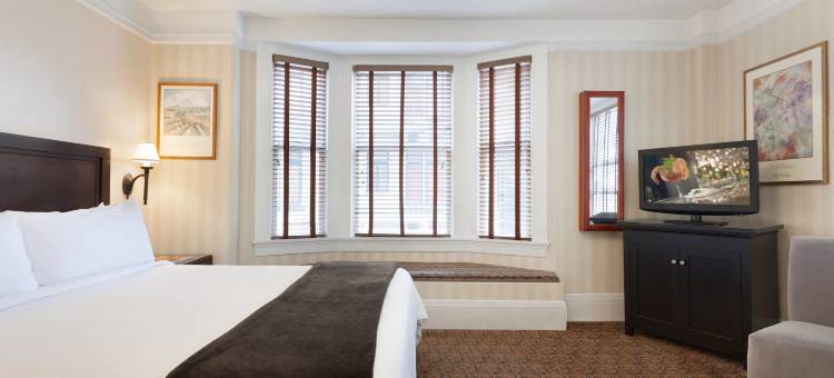 复古山庄行政酒店(Executive Hotel Vintage Court)图片