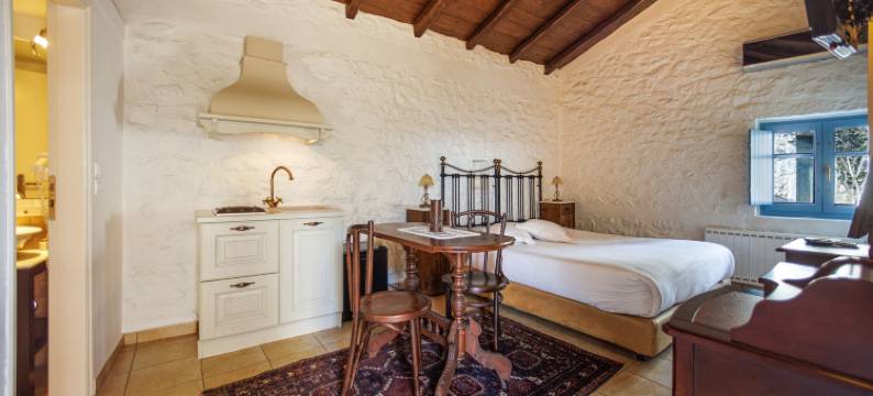 石头套房Lithos(Lithos Stone Suites)图片