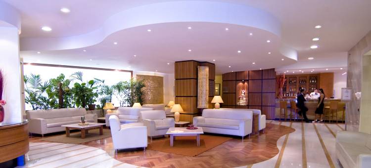 Holiday Inn 卡利亚里(Holiday Inn CAGLIARI by IHG)图片