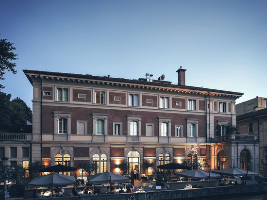 博洛尼亚珀缇西1号酒店