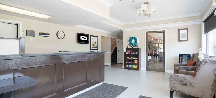 桑德曼蓝河旅馆(Sandman Inn Blue River)图片