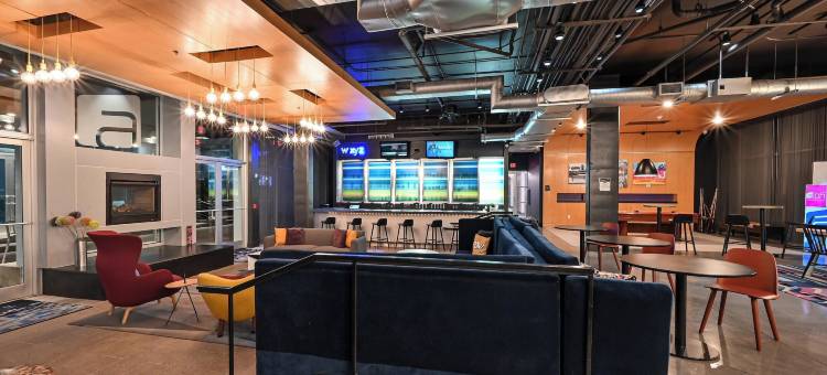 查尔斯顿机场雅乐轩酒店及会议中心(Aloft Charleston Airport & Convention Center)图片
