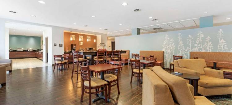 舒眠套房酒店-坎伯兰拉瓦勒(Sleep Inn & Suites Cumberland)图片