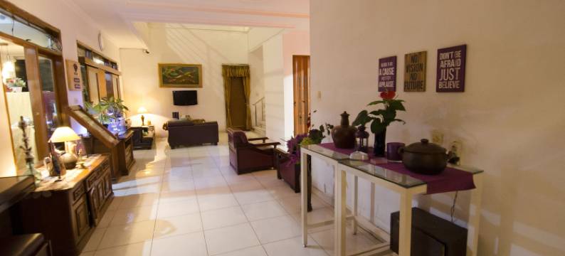 塔曼林卡弗拉旅馆(Fora Guest House Taman Lingkar)图片