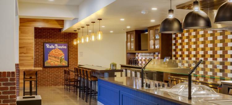 里亚尔托方塔纳艾尔斯酒店(Ayres Hotel Rialto Fontana)图片