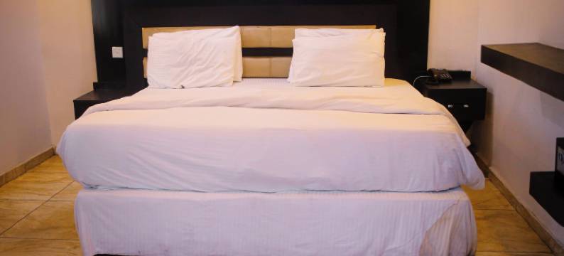 皇家骑士酒店和套房(Royal Crest Hotel and Suite)图片