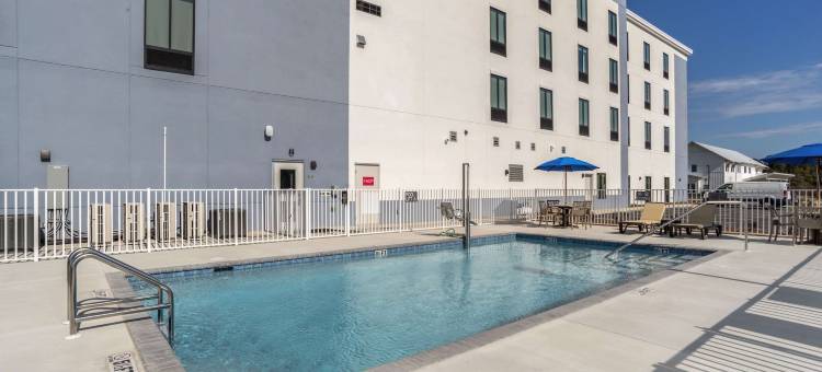 舒适酒店和套房巴拿马城海滩 - 码头公园区(Comfort Inn & Suites Panama City Beach - Pier Park Area)图片