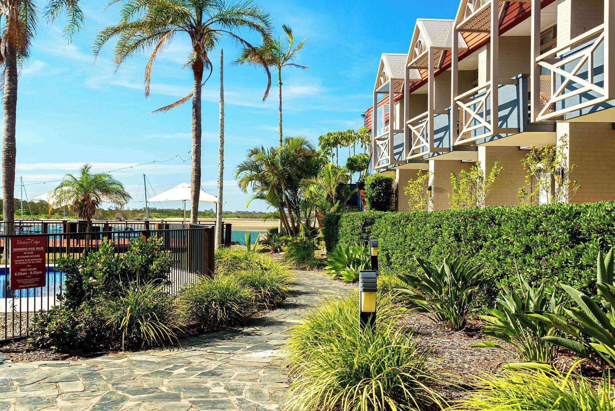 Comfort Resort Waters EdgeOver view