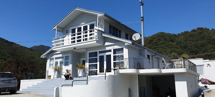 镇峰汽车旅馆(Top of the Town)图片