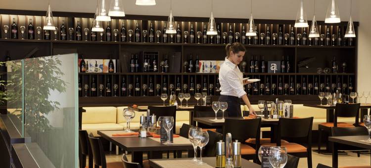 宜必思奥维耶多酒店(Ibis Oviedo)图片