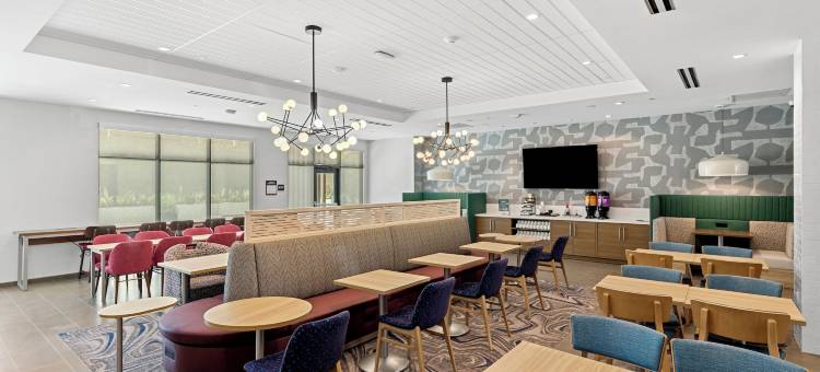 Home2 Suites By Hilton 里布市中心(Home2 Suites by Hilton Riverside Downtown)图片