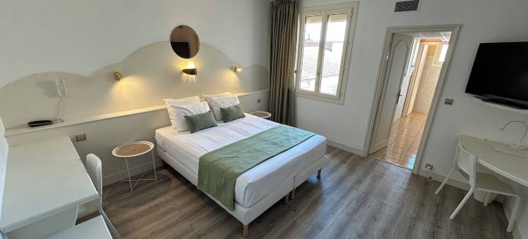 密码酒店(Hotel Chiffre)图片