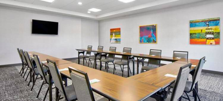 希尔顿惠特斯敦印第安纳波利斯西北区Home2 Suites酒店(Home2 Suites by Hilton Whitestown Indianapolis NW)图片