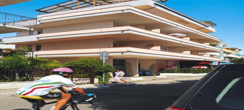 Apartment in Silvi Marina with parking space图片