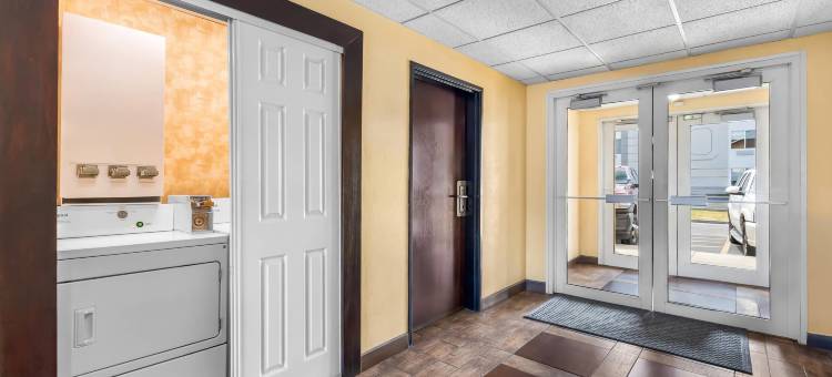 盐湖城机场西部Quality Inn & Suites(Quality Inn & Suites Salt Lake City Airport West)图片