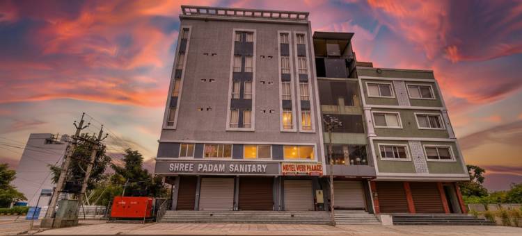 FabHotel Diamond I图片