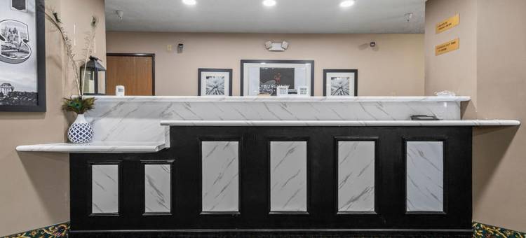 Burgundy Inn & Suites by OYO El Paso图片