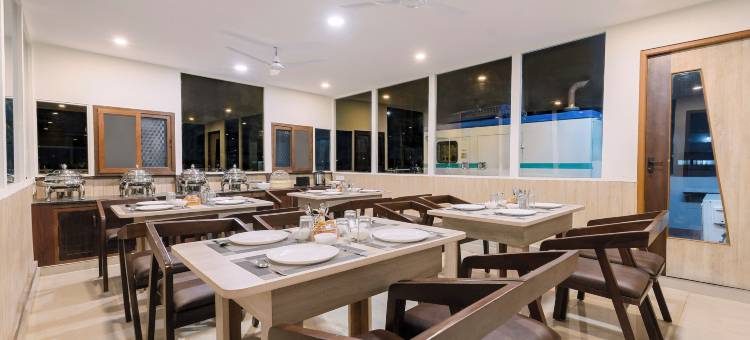 Treebo RKH 宫殿(Treebo Rkh Palace)图片