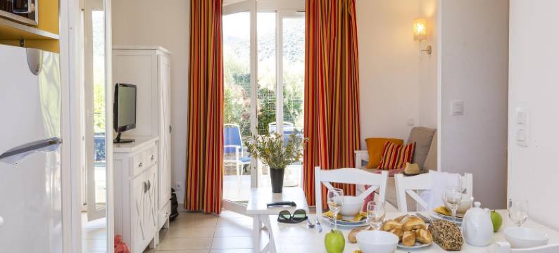 Sea-View holiday home in Northern Corsica图片