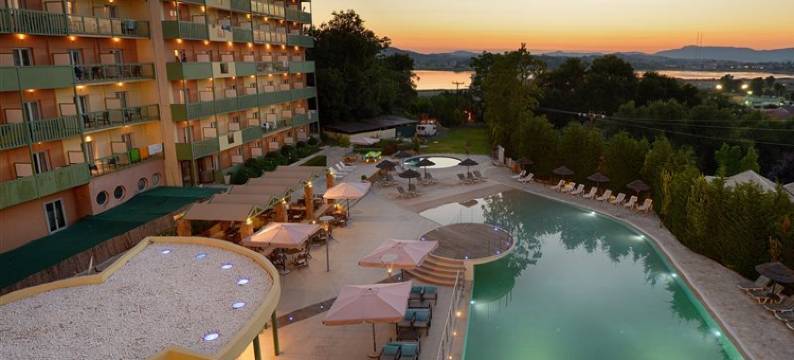 阿瑞提大酒店(Ariti Grand Hotel)图片