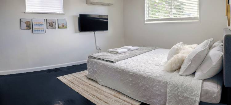 距翡翠唐斯3英里：宠物友好之家(3 Mi to Emerald Downs: Pet-friendly Home)图片