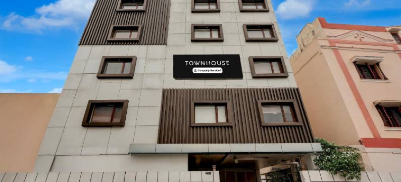 超级联排别墅V酒店(Super Townhouse V Hotel)图片