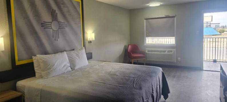 温德姆霍布斯速8酒店(Super 8 by Wyndham Hobbs)图片