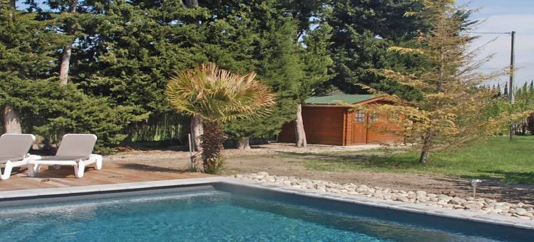 Holiday Home in L'Isle-sur-la-Sorgue with Pool图片