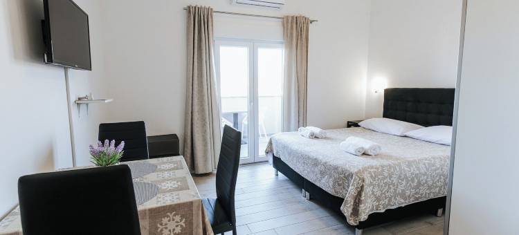洛拉公寓(Apartments Lola)图片