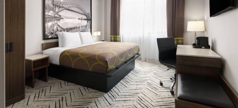 布朗克斯体育场附近温德姆速8酒店(Super 8 by Wyndham Bronx Near Stadium)图片