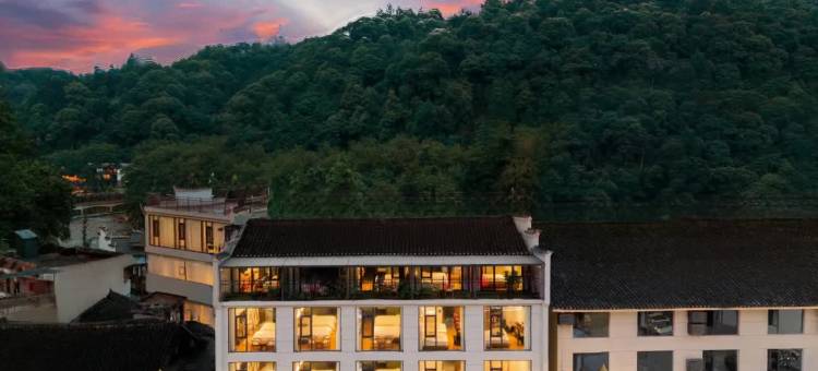 梵净山一梵间民宿(梵净山景区东门店)图片