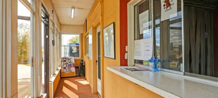 Hotel O Relax Inn Lewisburg near I-64图片
