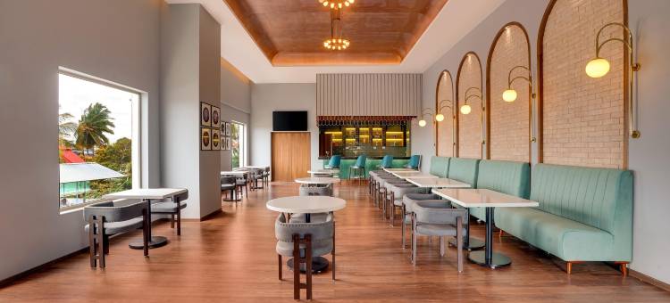 柠檬树尊贵酒店提鲁瓦南塔普拉姆(Lemon Tree Premier, Thiruvananthapuram)图片