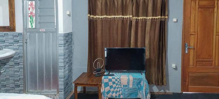 斯里德维民宿酒店(Sri Dewi Homestay)图片