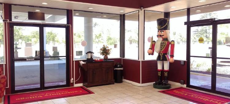 萨克拉门托加州博览会贝斯特韦斯特SureStay Plus酒店(SureStay Plus Hotel by Best Western Sacramento Cal Expo)图片