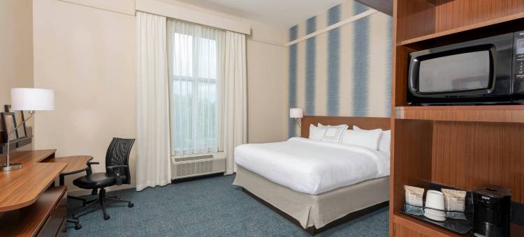 印第安纳波利斯卡梅尔万枫酒店及套房(Fairfield Inn & Suites Indianapolis Carmel)图片