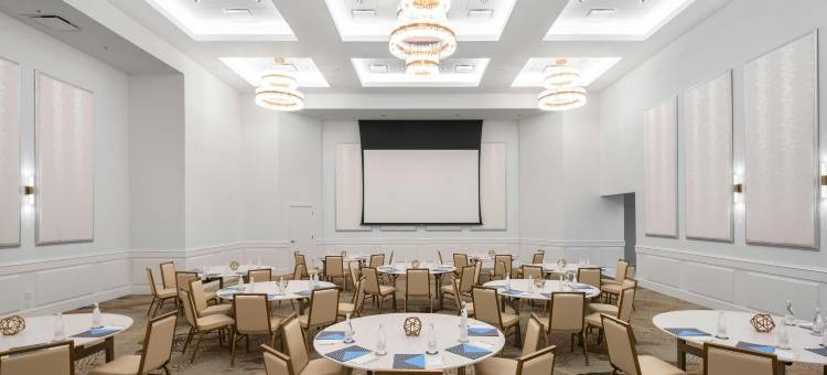 圣彼得堡克利尔沃特卡罗尔酒店，臻品之选酒店(The Karol Hotel, St. Petersburg Clearwater, a Tribute Portfolio Hotel)图片