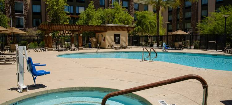 Homewood Suites by Hilton凤凰钱德勒时装中心店(Homewood Suites by Hilton Phoenix Chandler Fashion Center)图片