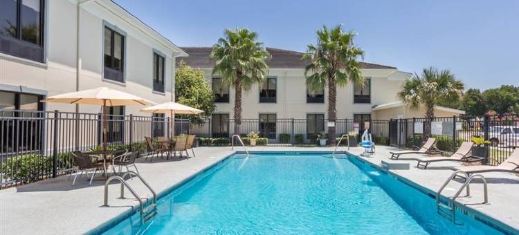 萨凡纳-花园城呗盟套房酒店(Baymont by Wyndham Savannah/Garden City)图片