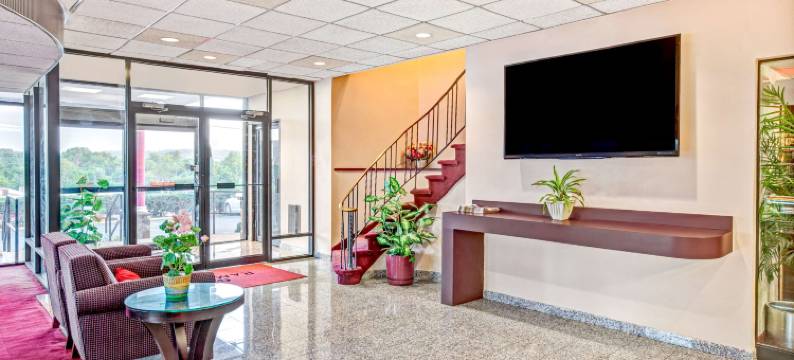 洛克威华美达酒店(Ramada by Wyndham Rockaway)图片