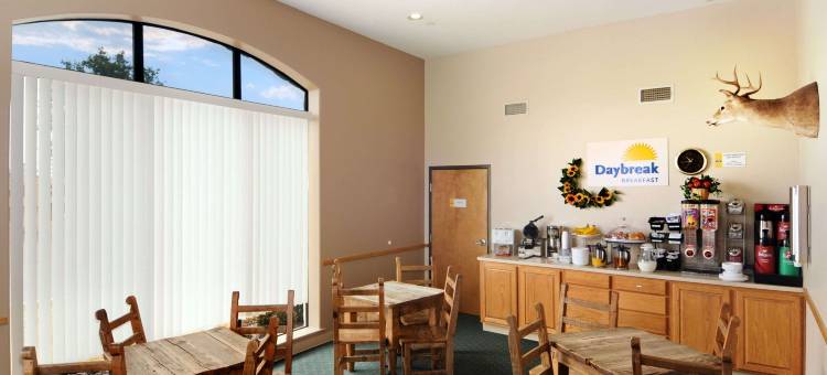 拉诺戴斯套房酒店(Days Inn & Suites by Wyndham Llano)图片