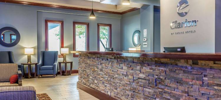 克拉丽奥酒店-贝尔弗农(Clarion Inn Belle Vernon)图片