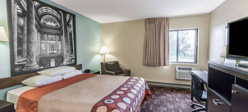 卢韦恩I-90温德姆速8酒店(Super 8 by Wyndham Luverne I90)图片